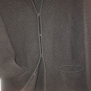 EUC Gorgeous hook eye Jones NY sweater / cardigan